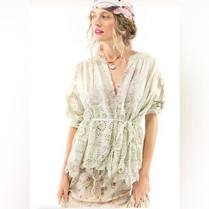 SOLD!!! $450 Magnolia Pearl Eyelet Flannery Smock Jacket One Size NWOT